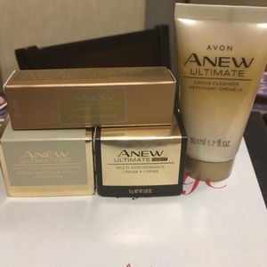 Brand new Anew gift set